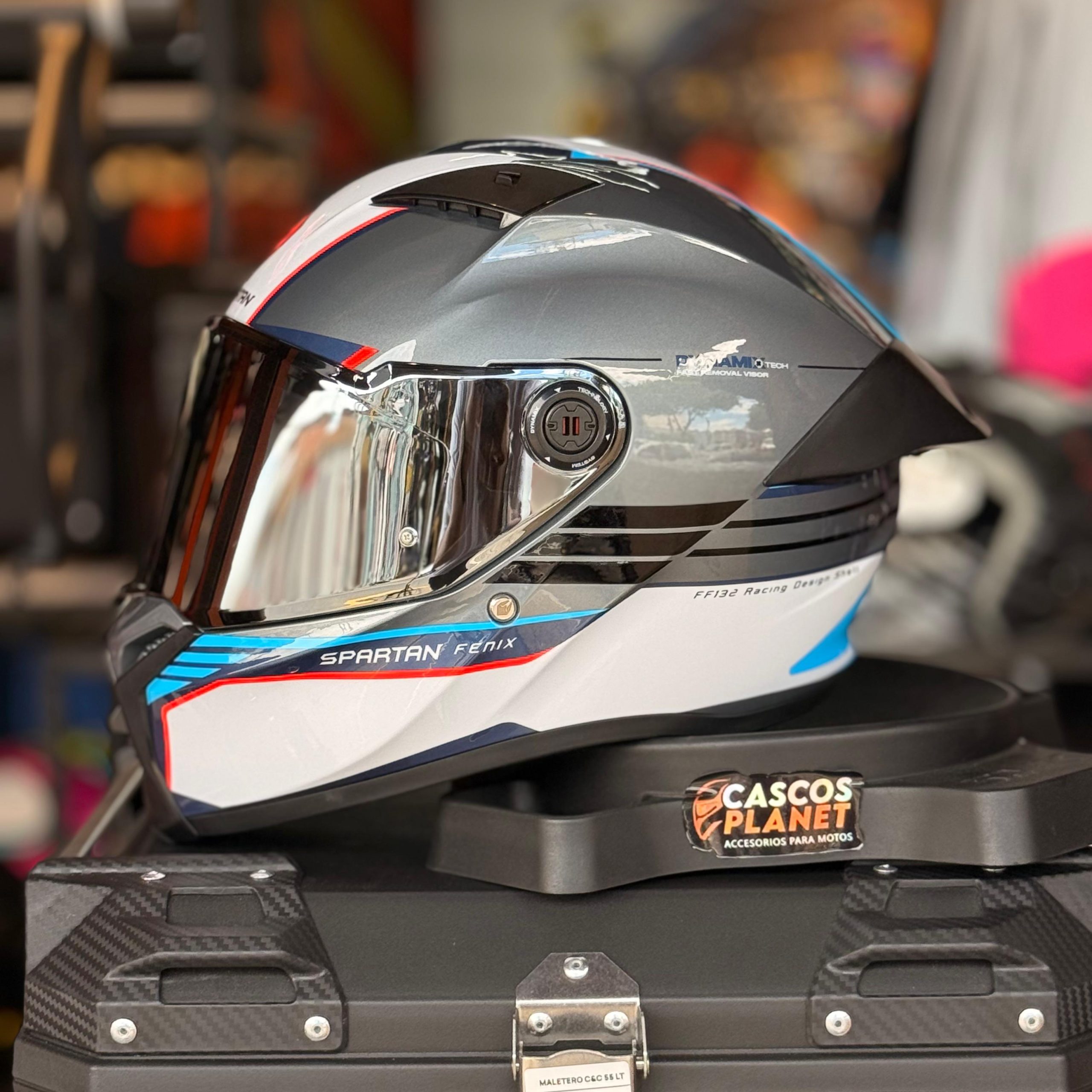 Casco Integral Spartan Fénix Slab Gris Blanco Azul Rojo